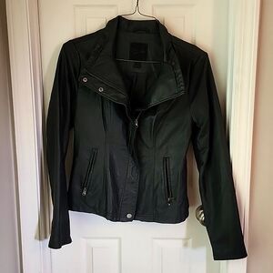 Women's R D Style Black Leather Look Tapered Jacket Size M  NWOT